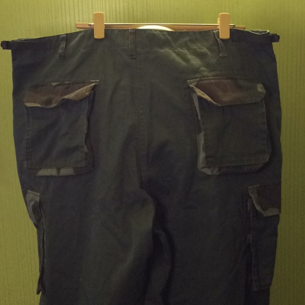 Cargo camo shorts